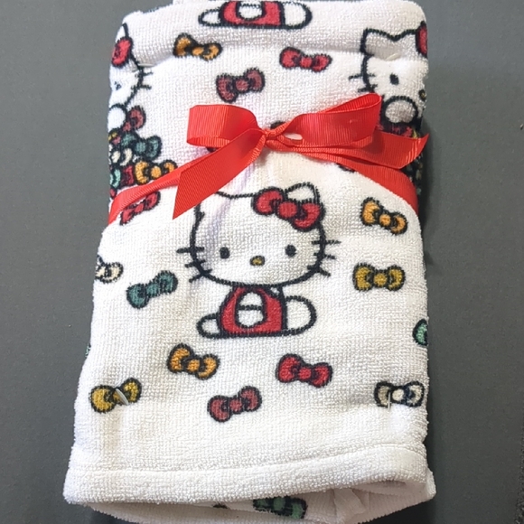 Sanrio Other - NEW Hello Kitty Hand Towels